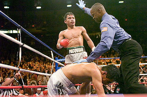 Manny Pacquiao rotar Morales